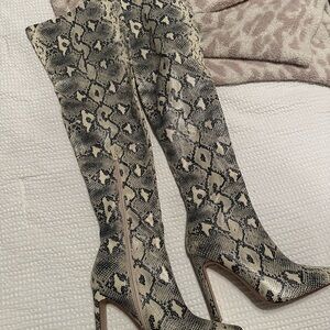 Snakeskin Pattern Knee-High Boots
